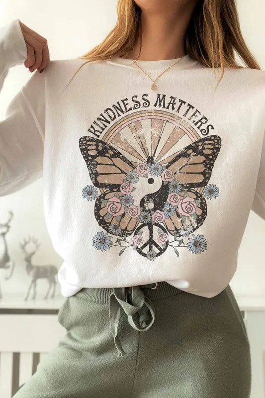 KINDNESS MATTERS GRAPHIC SWEATSHIRT