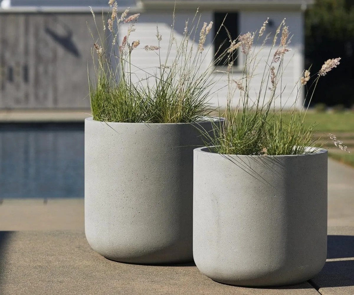 Moln Planters