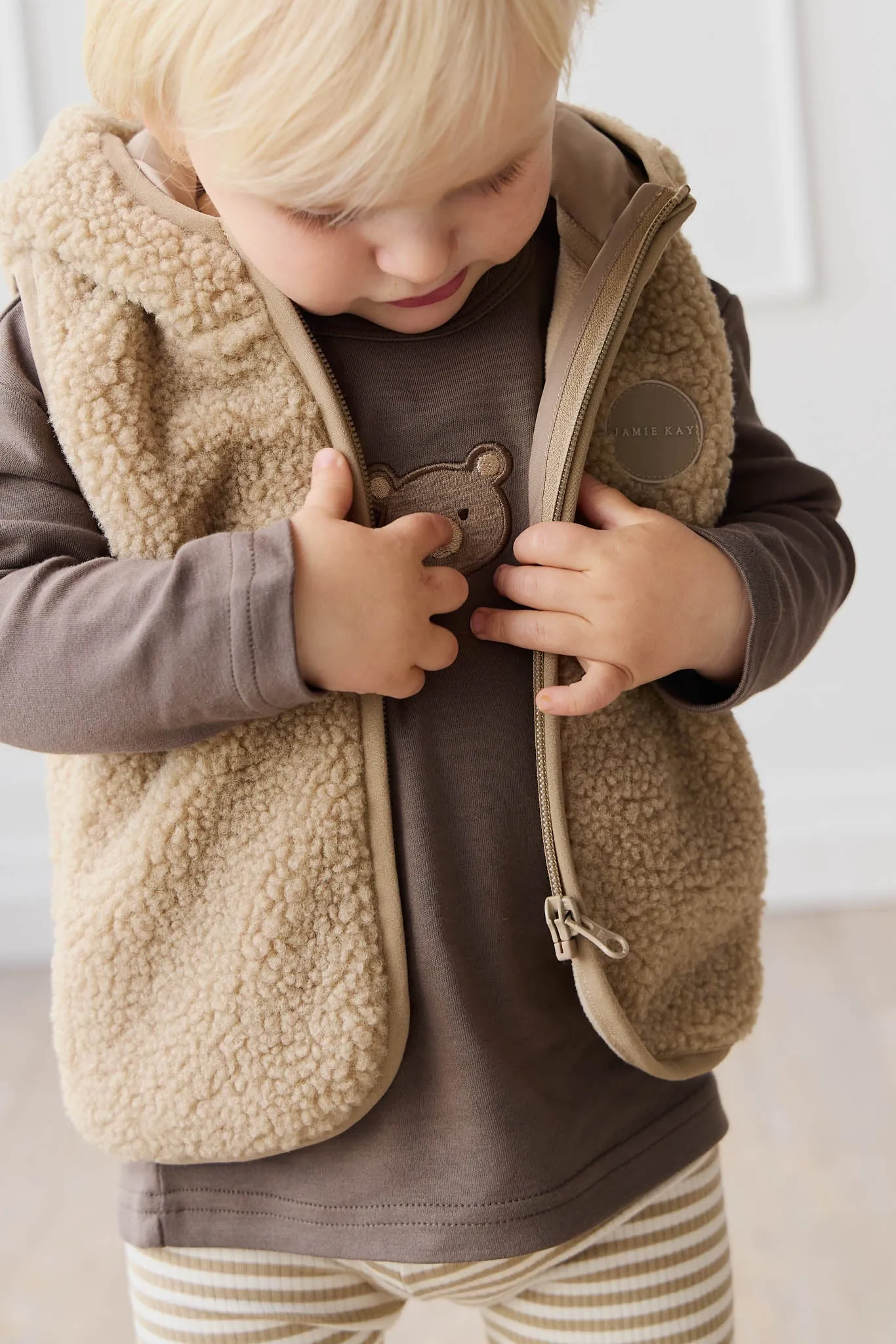 Cozy Neve Sherpa Vest in Cashew - Plush Warmth and Style for Any Occasion