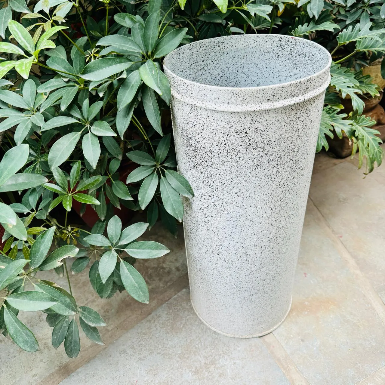 Slender White Metallic planters : Razaa 2 ( Sold individually)